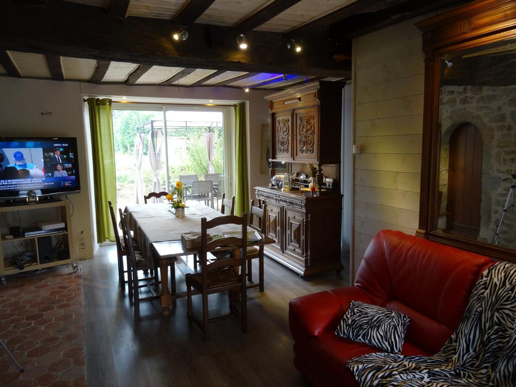 Datcha Bourguignonne, Chambres & Gite Maconge Esterno foto