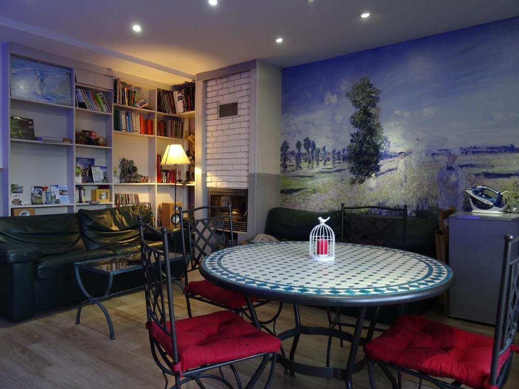 Datcha Bourguignonne, Chambres & Gite Maconge Esterno foto